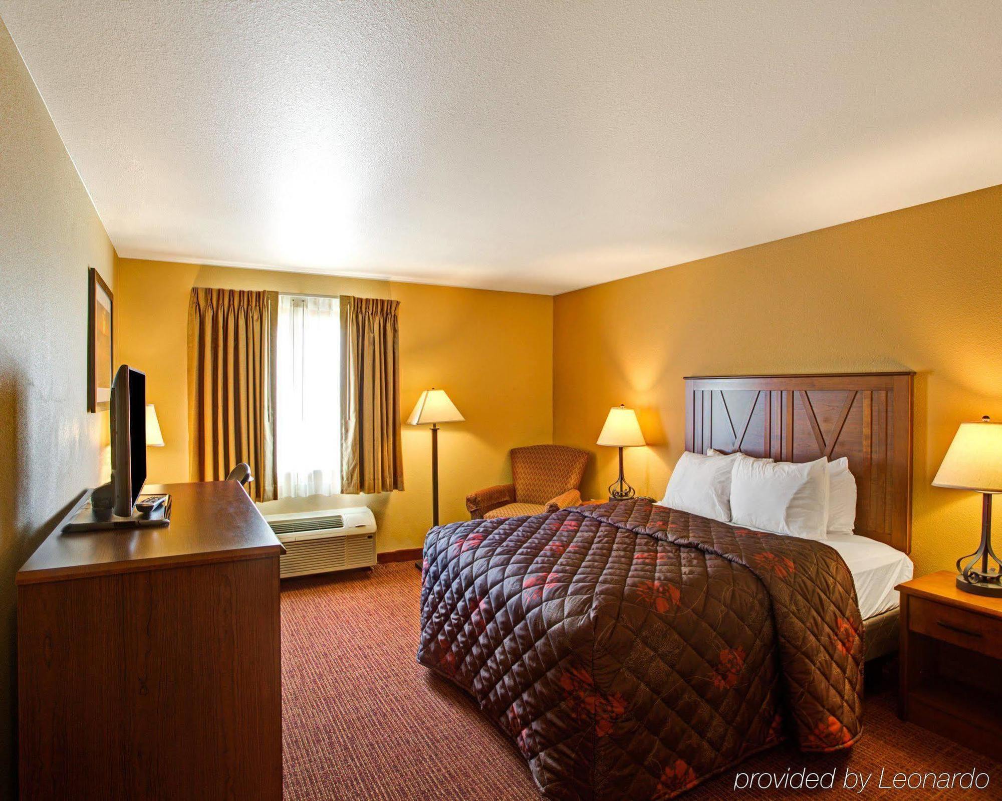 Rodeway Inn & Suites Phillipsburg Esterno foto