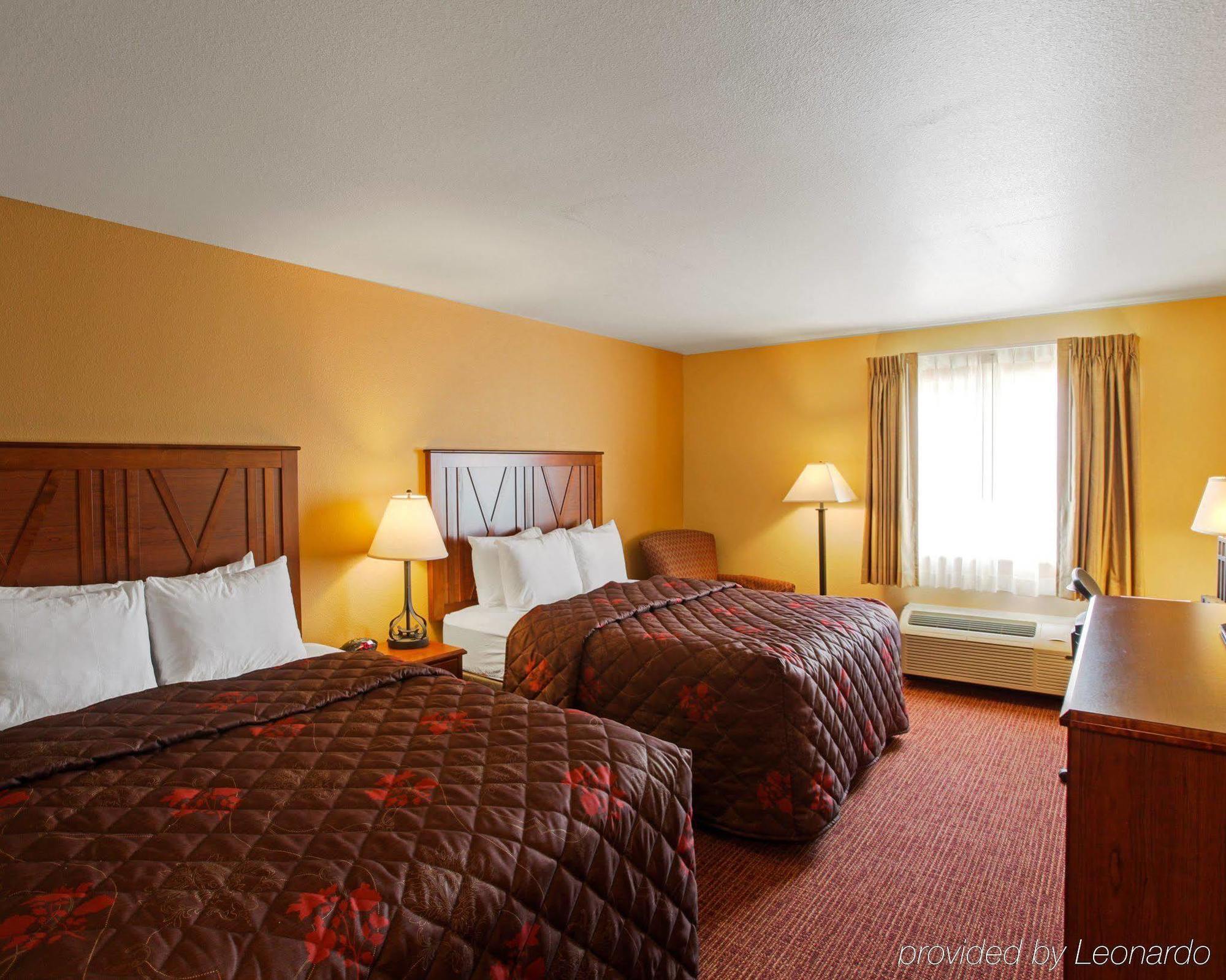 Rodeway Inn & Suites Phillipsburg Esterno foto